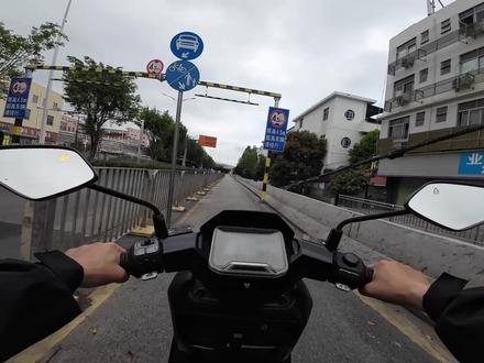 期待已久,小牛NXT二代,你会考虑吗? #小牛NXT2026 #小牛NXT二代 #小牛电动车 #小牛 #九号电动车