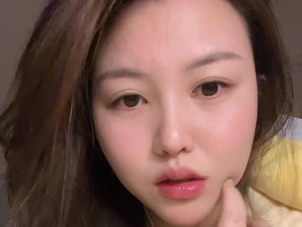 不鼓吹任何平台,可能现阶段更简单的内容产出更适合素人创业而已 #日常唠嗑 #讨论