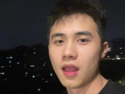 惊呆了,杭州四百多家门店99的通兑卡套餐,可以先囤,反正不用可以退!
#国庆假期被安排明白了 #杭州吃喝玩乐 #杭州美食 #美食通兑券 #省钱技巧