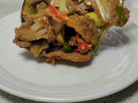 炒肉丝怎么炒的又嫩又滑 9ef70fde78ec1145c899e3227b70ff25~tplv-dy-resize-origshort-autoq-75:330.jpeg?x-expires=1989309600&x-signature=fO5Jg%2FrYwGCeHJBmBkzmYq1jEck%3D&from=3213915784&s=PackSourceEnum_AWEME_DETAIL&se=false&sc=cover&biz_tag=pcweb_cover&l=20230117185001A401F09B3E67C402B5CF