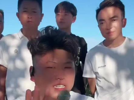 打滚媳妇来捣乱,警察带走#游三