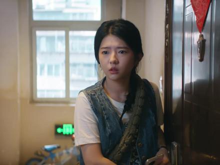 在事业和爱情之间 艰难选择 #即刻上场 #热播新剧