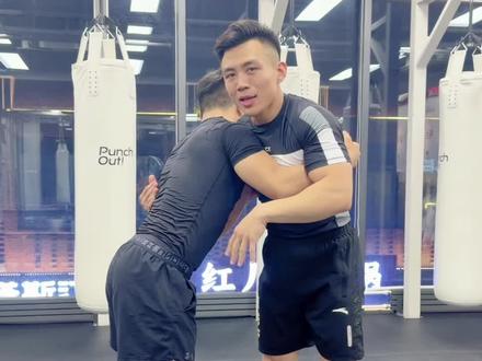 都力勒的卡位摔绝招,分享给大家,他肯定很不爽😜别告诉他#mma综合格斗 #摔跤 #都力勒 #格斗日常训练 #JCK