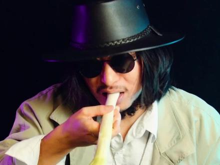 山东臭虾酱测评,蘸大葱吃太爽了!#抖音美食推荐官 #黑暗料理 #美食测评@DOU+小助手