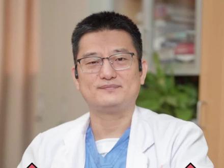 天气炎热,爱喝冰饮的朋友注意!#喝冰镇饮料的危害 #医学科普 #健康