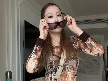 不同的look搭配不同颜色的编织包~
#ecoday编织包 #包包推荐 #春夏包包 #分享我的ins风穿搭