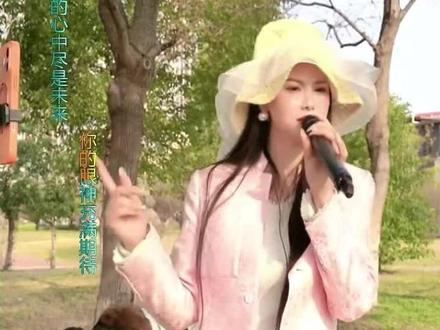 还要下多久的雨啊?怀念阳光明媚的日子!