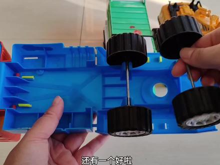 玩具故事:快点快点装好轮子去工作了!#男孩玩具 #玩具车 #玩具 #儿童玩具视频 #亲子