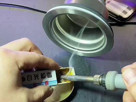 低成本焊锡烟雾净化器!电子人再也不怕呛肺了!💨 #DIY #焊锡 #电子制作 #低成本好物 #男人的快乐