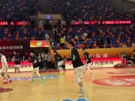 今晚温州vs诸暨,几场不见的温州主力全部回来了#篮球 #浙BA#温州vs诸暨 #比赛现场