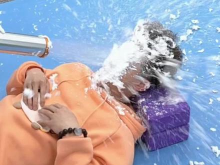 哈哈哈哈哈哈 #爆笑办公室花絮