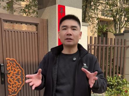 给望城的客户安装庭院门和门楼,风格精致简约#园林庭院简奢风格#庭院门#铝艺庭院大门#长沙装修#别墅装修