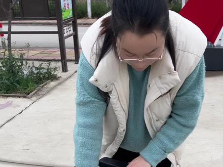 #老年代步车 #截瘫 #轮椅人生 折叠轮椅如何安装,看一遍不会你找我🔥🔥