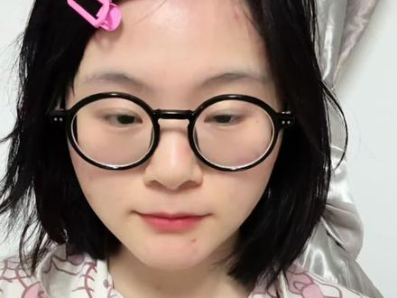 侧逆光的侧脸拍法 接上次教的侧脸拍法
主讲站位~
#日系短发 #拍照技巧 #拍照教程 #侧逆光