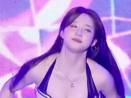 热舞女神九妹超然舞台#金娜英热舞
#美女热舞#美女跳舞唱九妹