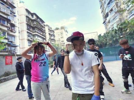 Not enough-Tummy&Vex chilli(官方音乐视频)
Shot&Directed:scotty
vfx:lorri
Mix by:Tummy
#说唱 #街头文化 #新说唱 #姜云升 #马思唯