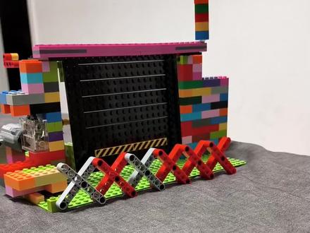 小猪乔治下班回家#乐高积木搭建