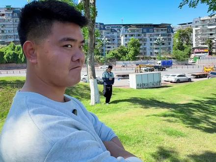 买了一袋盐 爱你无需多言 #土味情话 #油腻男 #宜宾朱老幺