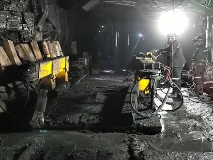 我单位生产的井下回撤设备记实,有需要的联系我:15141857788