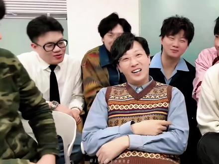 酷滕嗑叔婶实录
#李明磊 #杨雨光 #小放光明 #叔婶 #喜人