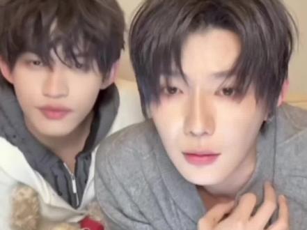 高嘉辉每次直播表白普普都后知后觉 主打一个听不懂但很配合#一脚把我踹进泰娱的人 #直播录屏分享 #向全世界安利 #郝熠然云旗