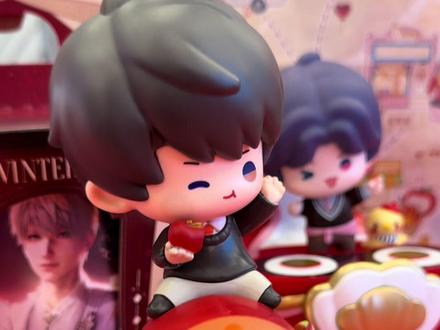 肯德基与恋与深空梦幻联动!离了你,谁还拿我们当小朋友宠啊 #肯德基 #肯德基玩具 #恋与深空 #肯德基联名恋与深空