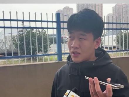 在杭州做二手车销售的小高向我们反映,他每个月销售额近千万,却被公司开除了。小高觉得很不合理,他说自己是维护客户利益,却被公司处罚。到底发生了什么,我们一起了解。