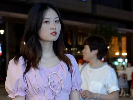 大学生都用过哪些高效的工具?#街访 #天津大学城 #爱证件 @爱证件