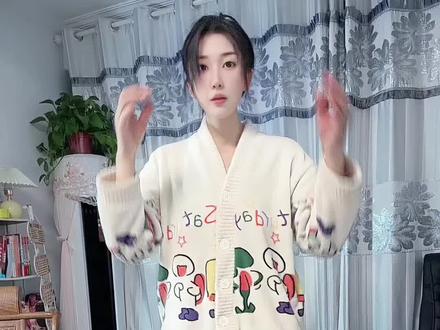 刚洗完澡我也想拍个唐古拉变装,
为啥会是这样的😂😱😱😱,
都必须说实话你们烂了几条裤子👖