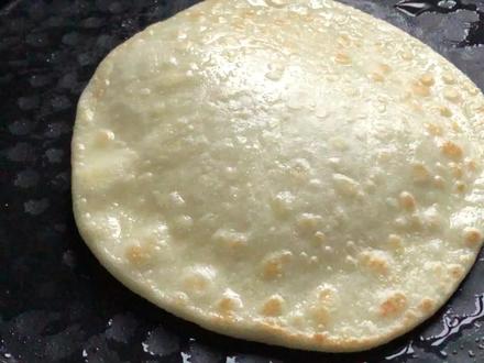 鸡蛋灌饼最简单的做法,掌握这个诀窍,保证每张都鼓大泡,零失败