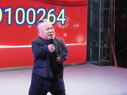 励志歌手:王刚.马庄宜渡村演出.