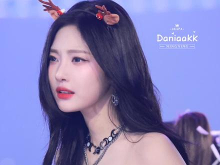 #宁艺卓 泡泡机的尬黑谣也会有人信吗