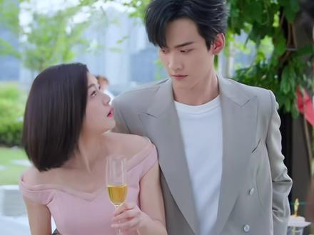 李雾与岑矜的误会终于解开,却不知这一切都来之不易#狙击蝴蝶 #狙击蝴蝶解说 #精选计划