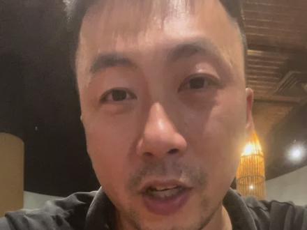 PR的优势1.保留原国籍,自由往返国内和新加坡不受限制!2.买房子和孩子读书价格更便宜,税费更优惠!3.找工作非常方便,受新加坡政府优待个保护!4.企业给交公积金(薪水的百分之17)5.享受当地医疗保障!看病更便宜!6.可担保伴侣孩子及父母来新加坡生活!7.可给别人做担保,旅游或开公司!8.国内朋友有想来新马投资移民留学购买资产等需求可与我联系😄#大数据推荐给有需要的人 #海外