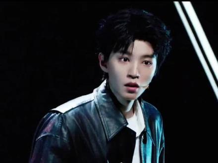 王俊凯话剧趁世界还年青#王俊凯 #话剧 #王俊凯话剧趁世界还年青 #趁世界还年青