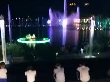 半个小时的音乐喷泉,每晚八点阳江市鸳鸯湖准时上演。