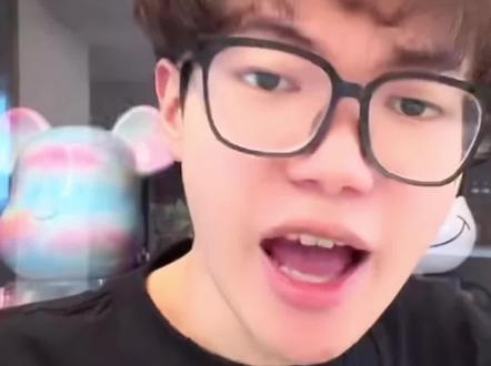 不翼而飞的眼睛和两三克的黄金,漂亮蓉真是引狼入室了,大某家没安好心的一家子了#直播cut #漂亮蓉