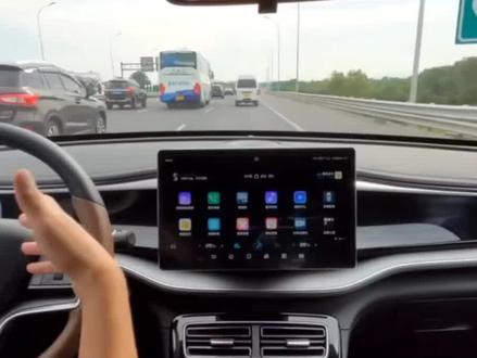 开完2023速腾,在开比亚迪秦plusDMi,拉倒吧根本不是一个档次