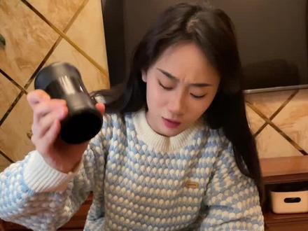 最近郭迷恋上骰子了,快艾特你们的酒精朋友来学#洋少琪的大学生活