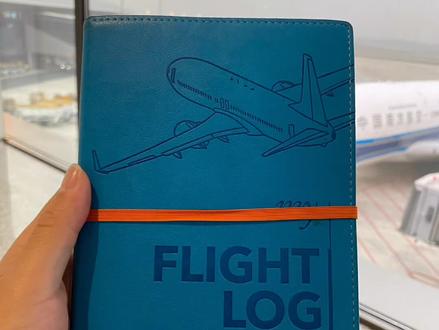 #飞行日志 2020年1月11日至2021年5月30日终于将这本飞行日志填写完成#保持热爱奔赴山海 #航空