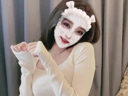 翻到去年的视频我直接脚指头抠出三室一厅#二臂