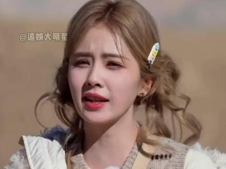 白鹿李昀锐姐弟俩又来整活了,乔装小林助理任务圆满成功#白鹿 #李昀锐 #春晚 #白鹿假装李昀锐助理 #春晚联排