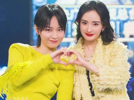 #杨幂#周笔畅 互怼也太刺激了!快@能和你互怼的好姐妹吧!
