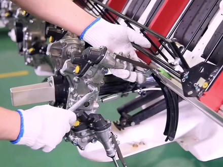 洋马高速插秧机YR60D
插值臂的安装及调整#辽宁宏丰农机 #洋马YR60D插值臂安装及调整 #辽宁久保田收割机插秧机配件