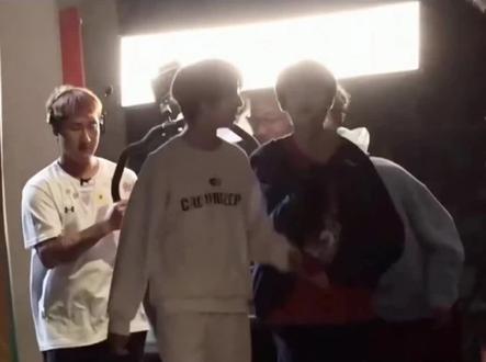 回复 @气温上升的评论 #奇文