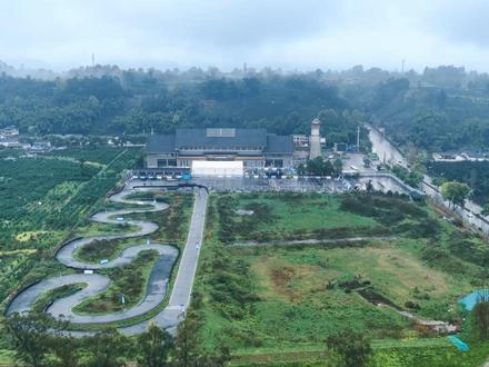 揽途LV5|无界出行,从此自由
#揽途LV5 #派电科技 #新品上市 #续航无焦虑