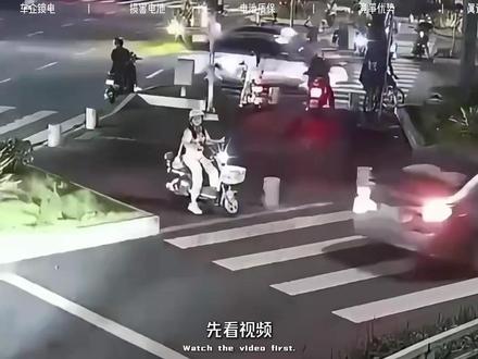 车企为什么会选择锁电?锁电的真正用意有那些? #车企锁电 #电车 #新能源 #国产车