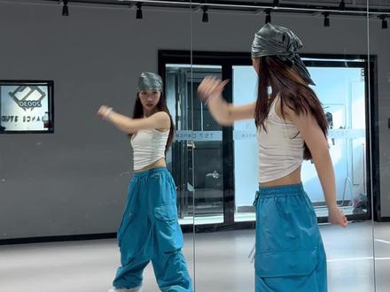 每天默念:我最幸运~ #抖音潮流舞蹈地图 #alldayproject #wicked #舞蹈教学 #跳舞使我快乐