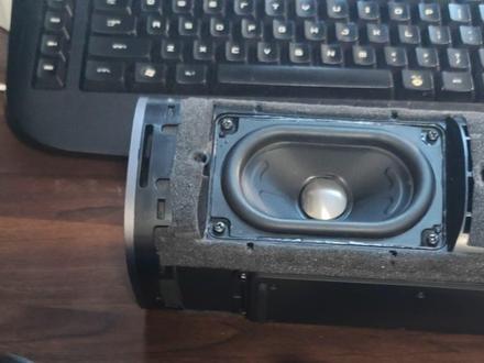 小米soundPro,小米soundparty终极改装版 此视频仅供娱乐,改装有风险,改前需谨慎。
小米soundparty改装完结篇。
我做这个就是好玩,没有什么特殊的意义。
你可以不改,没有人逼着你做什么事情。
各位尽量找到自己喜欢的声音,不要盲目跟风,不要盲目加预算!!!!
#小米sound #小米soundparty #小米soundpro #小米蓝牙音箱 #diy音响