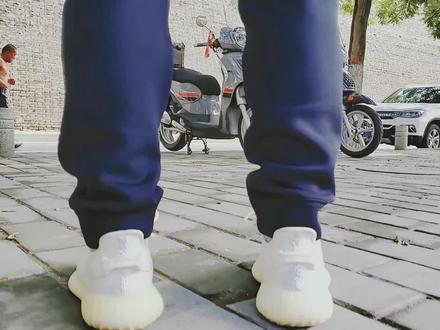 圣甲虫200VS提拉米苏 这车绝对不是中老年男性的专利